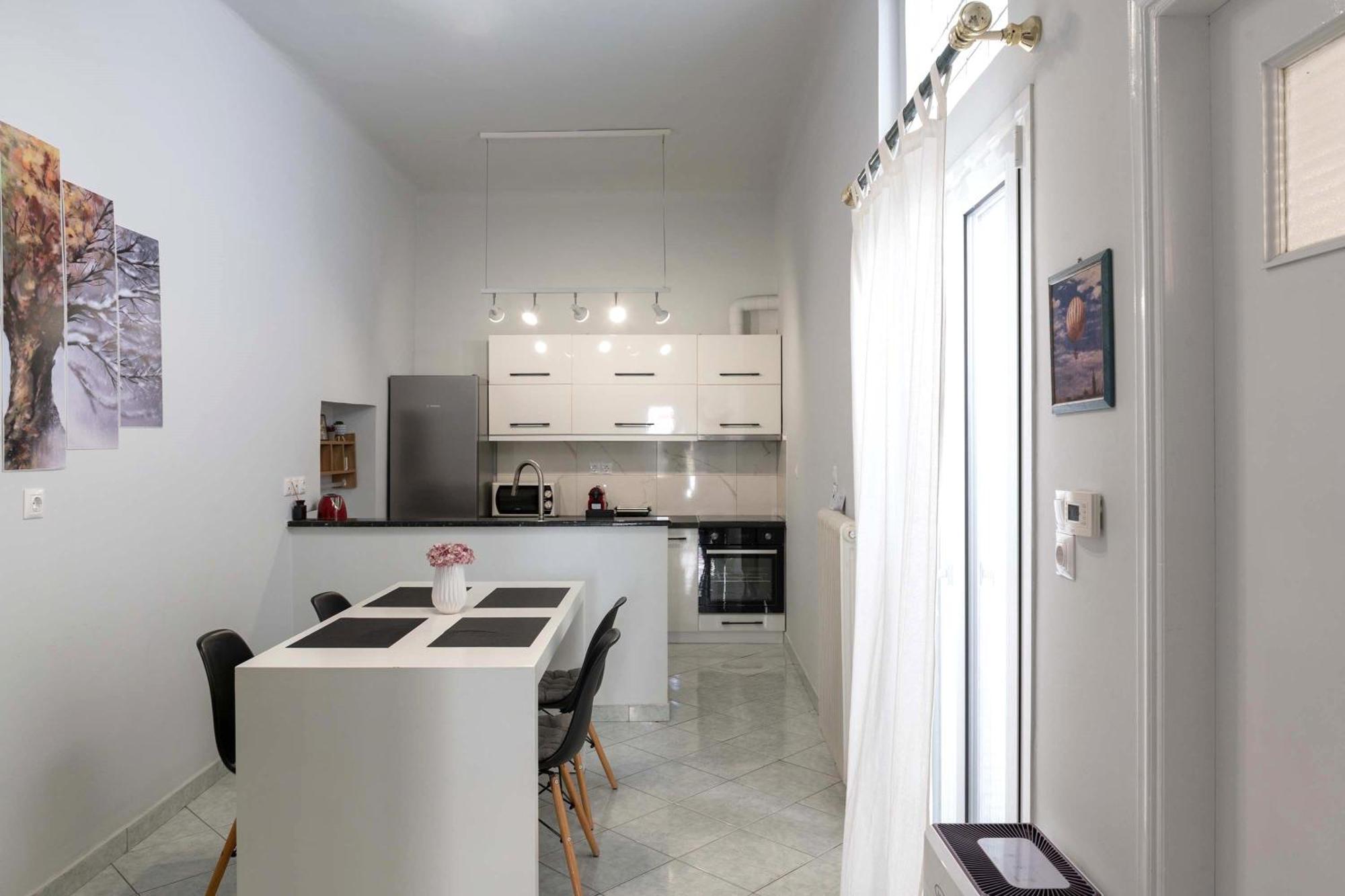 Private Spacious Apartment Ateny Zewnętrze zdjęcie